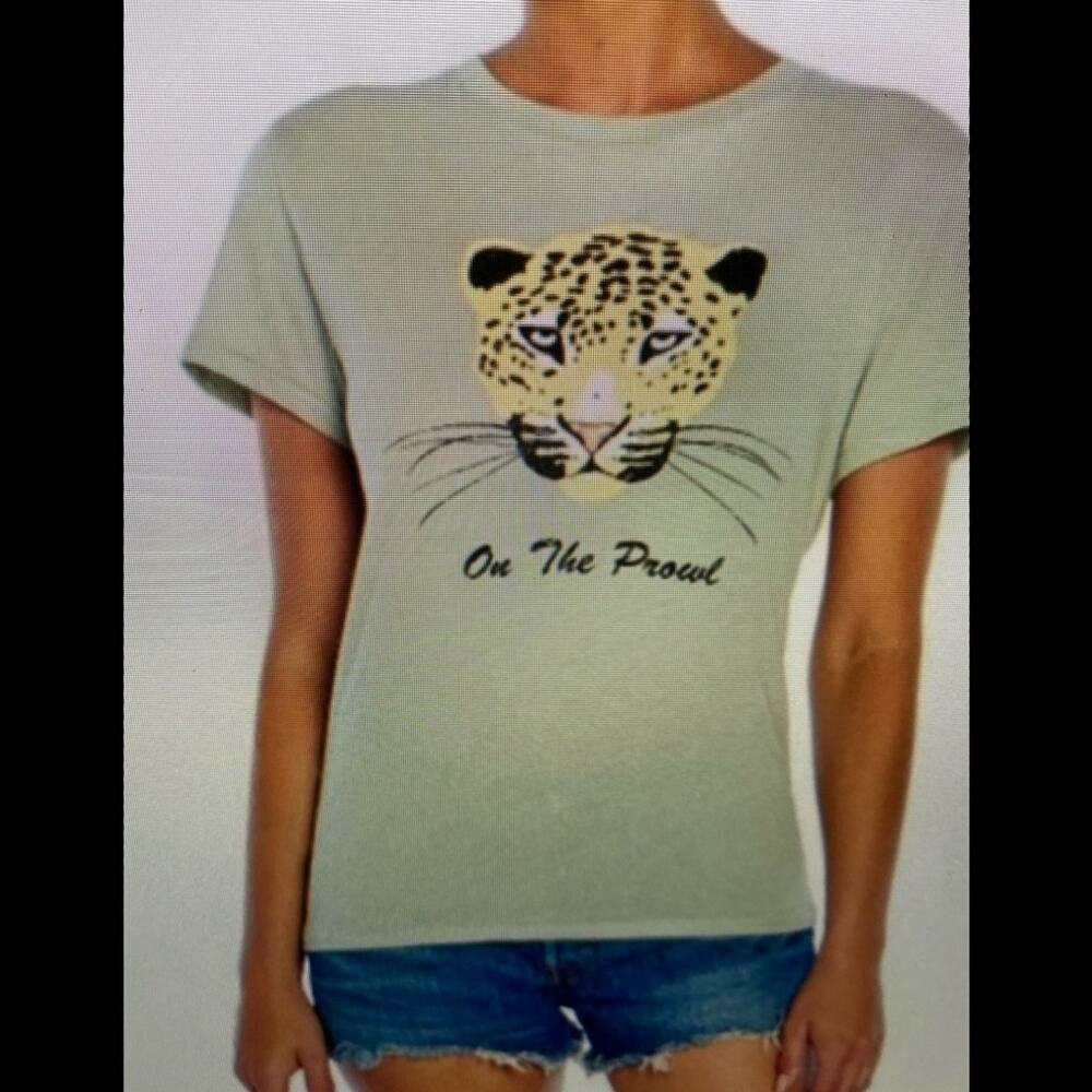 NWT Wildfox on the prowl Keke tee small
